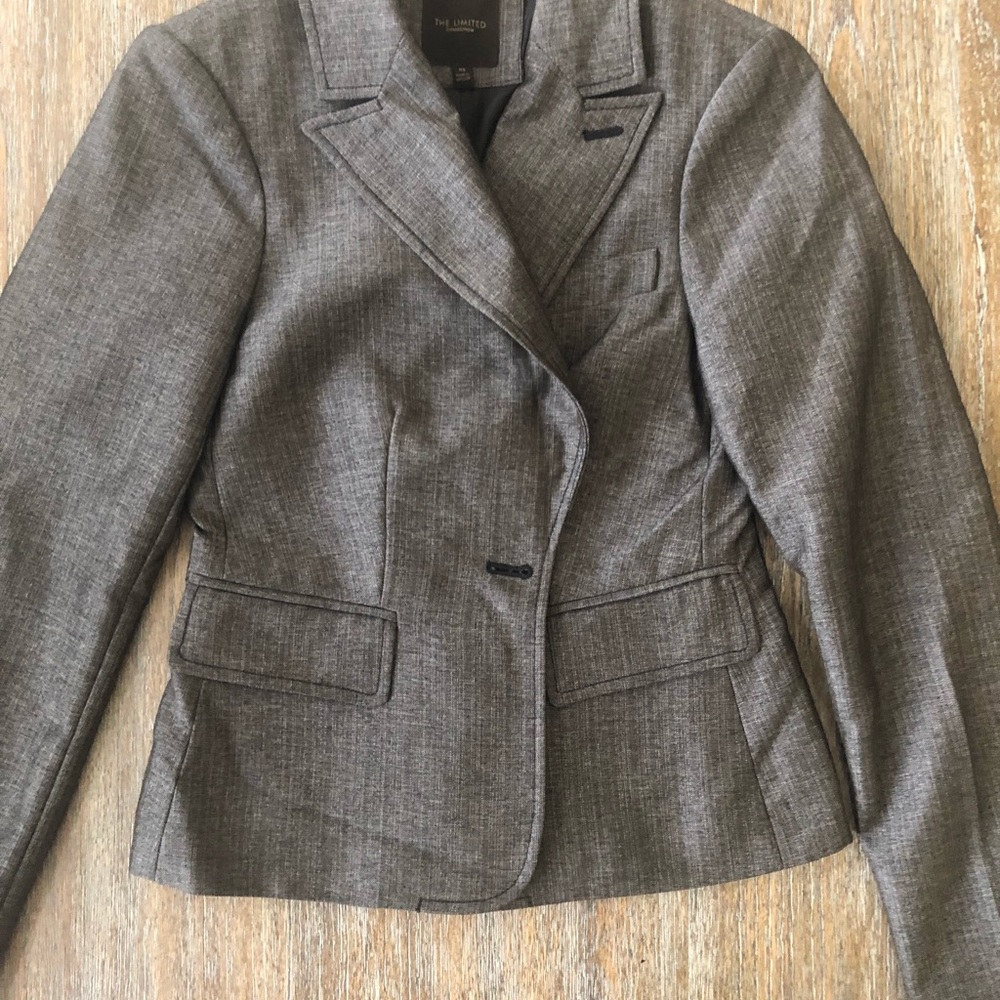 Suit